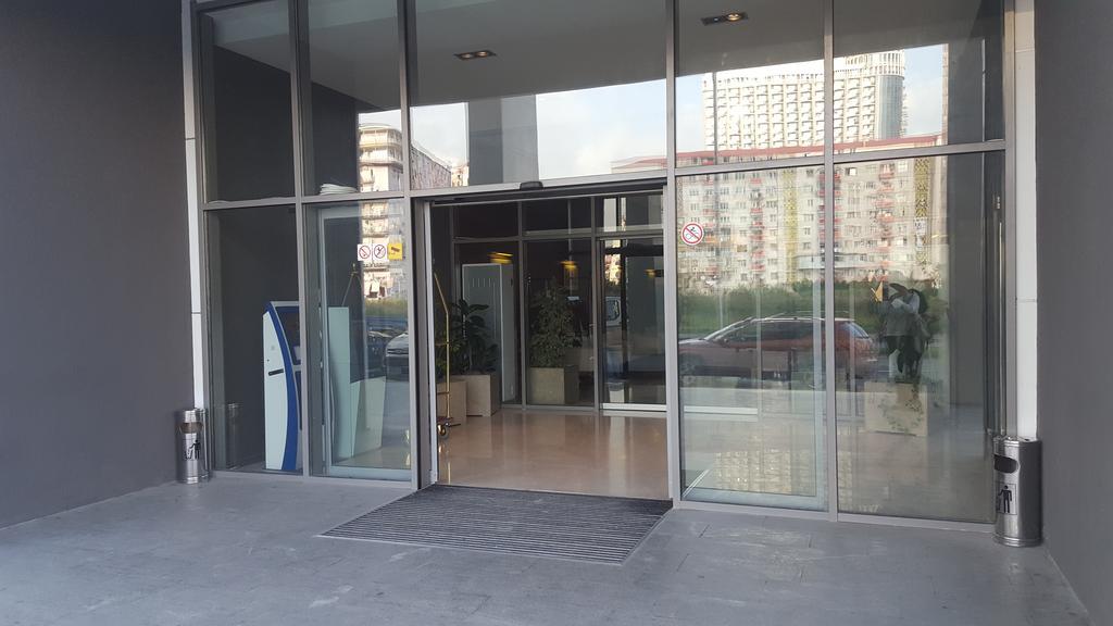 Mimino Apartment Deluxe First Line 巴统 外观 照片